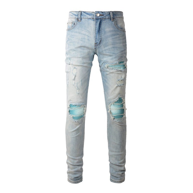 Jeans maschili blu chiaro con effetto usurato e patch, stile wash water worn, marca Valstrend shop.