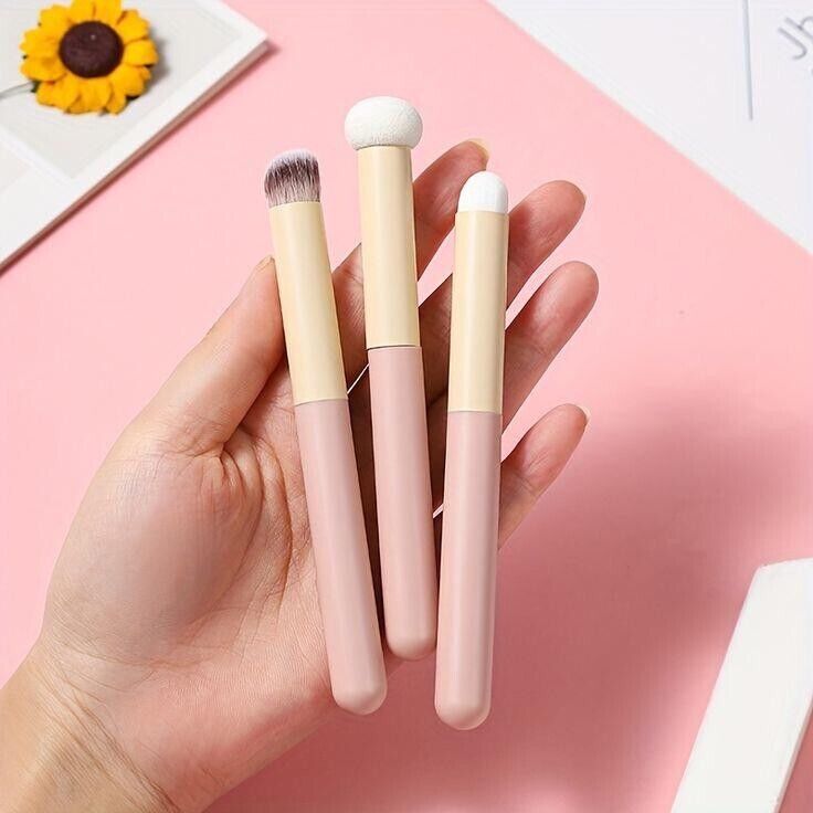 Pennello trucco portatile Valstrend, accessori di bellezza per applicare fondotinta, blush e ombretto in modo semplice e elegante.
