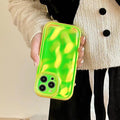 Custodia protettiva per smartphone Valstrend con motivo meteorite creativo, resistente e decorativa, visibile nel primo piano dell’immagine.