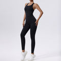 Body yoga da donna Valstrend in tessuto color carne, modellante e comodo, perfetto per attività sportive e pratiche di yoga.