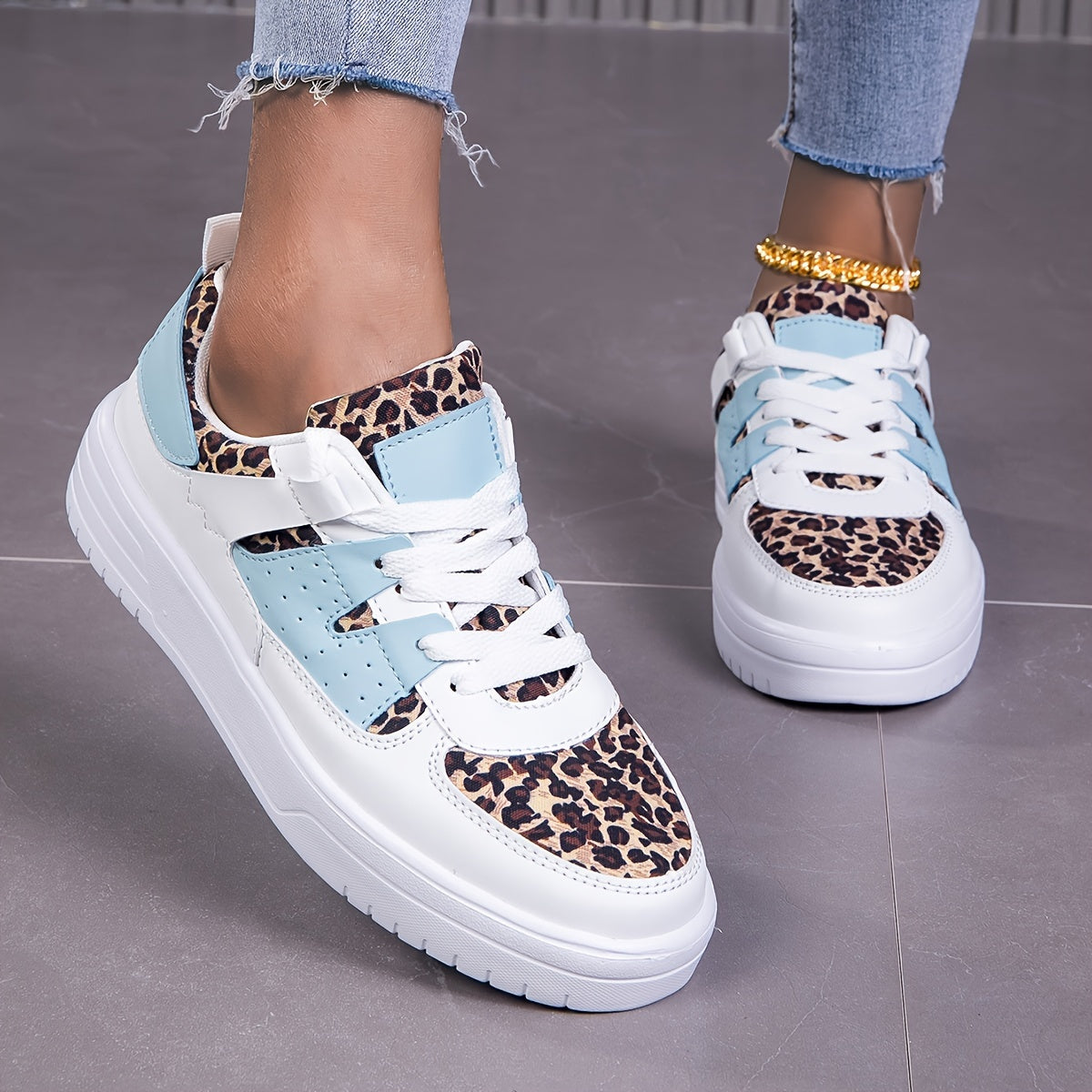 Breathable Low Top Fashion Sneakers with Plaid Pattern and Bow Embellishment, Casual Lace-Up Shoes with Plain Toe, Durable EVA Sole, Comfortable Fabric Inner, All-Season Footwear from Quanzhou - Hand Washable