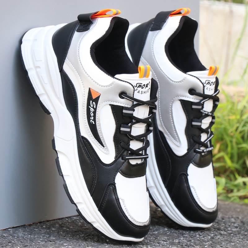 Sneaker casual uomo in pelle waterproof di Valstrend Shop, vista frontale con dettagli in pelle nera e suola resistente all'acqua.