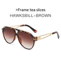 Occhiali da sole unisex Shang di Valstrend, con doppio design a raggi di sole, montatura elegante e lenti scure.