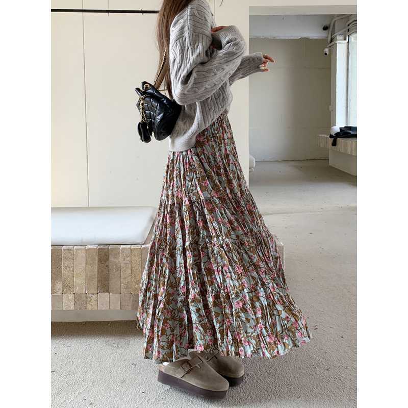 Autumn And Winter Floral High Waist Blue Pleated Skirt
