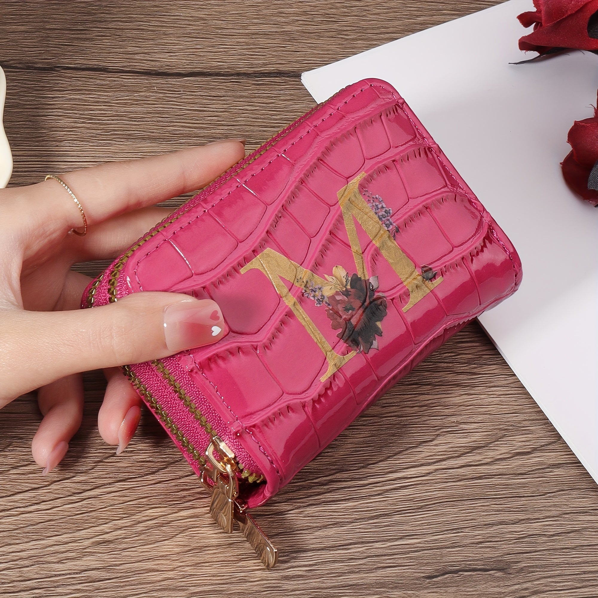Portafoglio portacarte Valstrend con motivo floreale, compatto, con cerniera, ideale per donne e uomini, design elegante e pratico.