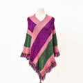 Maglione oversize con scollo a V, poncho a righe con nappe e scialle di Valstrend, morbido e elegante.
