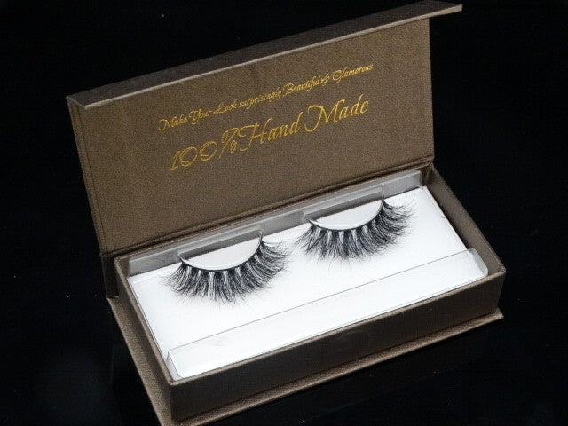 Extension ciglia finte in pelo di visone stereo 3D DM35 di Valstrend, con ciglia folte e leggere per un look naturale.