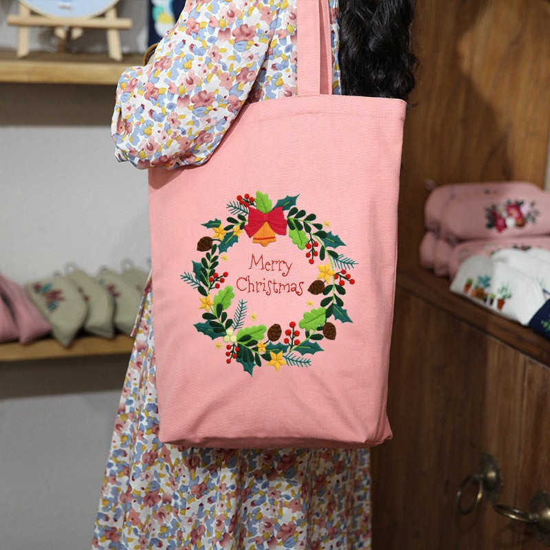 Borsa a tracolla in tessuto canvas fatta a mano con ricamo artigianale, stile Diy, di marca Valstrend shop.