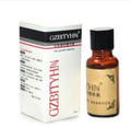 Capelli naturali in crescita con trattamento Valstrend Shop, focus su capelli sani e folti, immagine di ciocche di capelli.