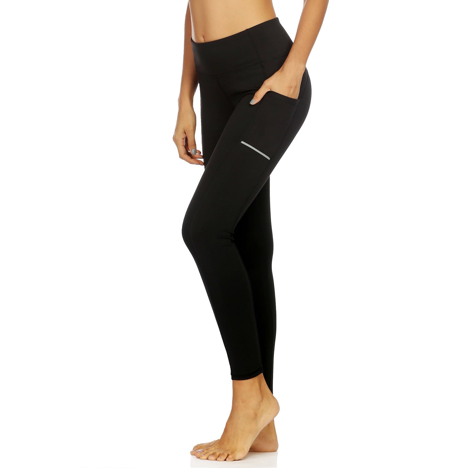 Pantaloni yoga skinny elastic high waist Valstrend Shop, tessuto elastico nero, aderenti e comodi per esercizi e relax.