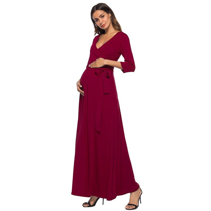 Vestito da gravidanza estivo Valstrend in tessuto leggero e ampio, ideale per donne in gravidanza, colore chiaro e comodo.