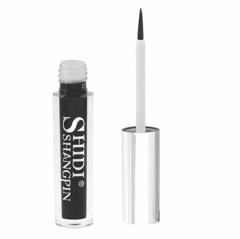 Colla per ciglia Valstrend Shop, confezione da 5ml, con applicatore e logo visibile, pronta per l'uso sulle ciglia finte.
