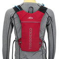 Zaino da corsa su trail con sacca idrica per esterni, Valstrend Shop, con tubo e scomparto per acqua e accessori.