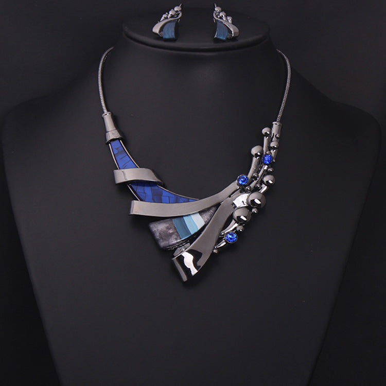 Set di gioielli europeo e americano di Valstrend con collana corta geometrica con pietre preziose, perfetta per sposa e sera.