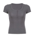 Maglietta a maniche corte valstrend in maglia sottile, base color pura, versatile e casual, dettaglio con cucitura a filo sottile.