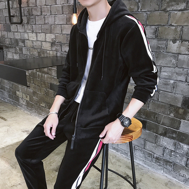 Double-faced velvet leisure suit