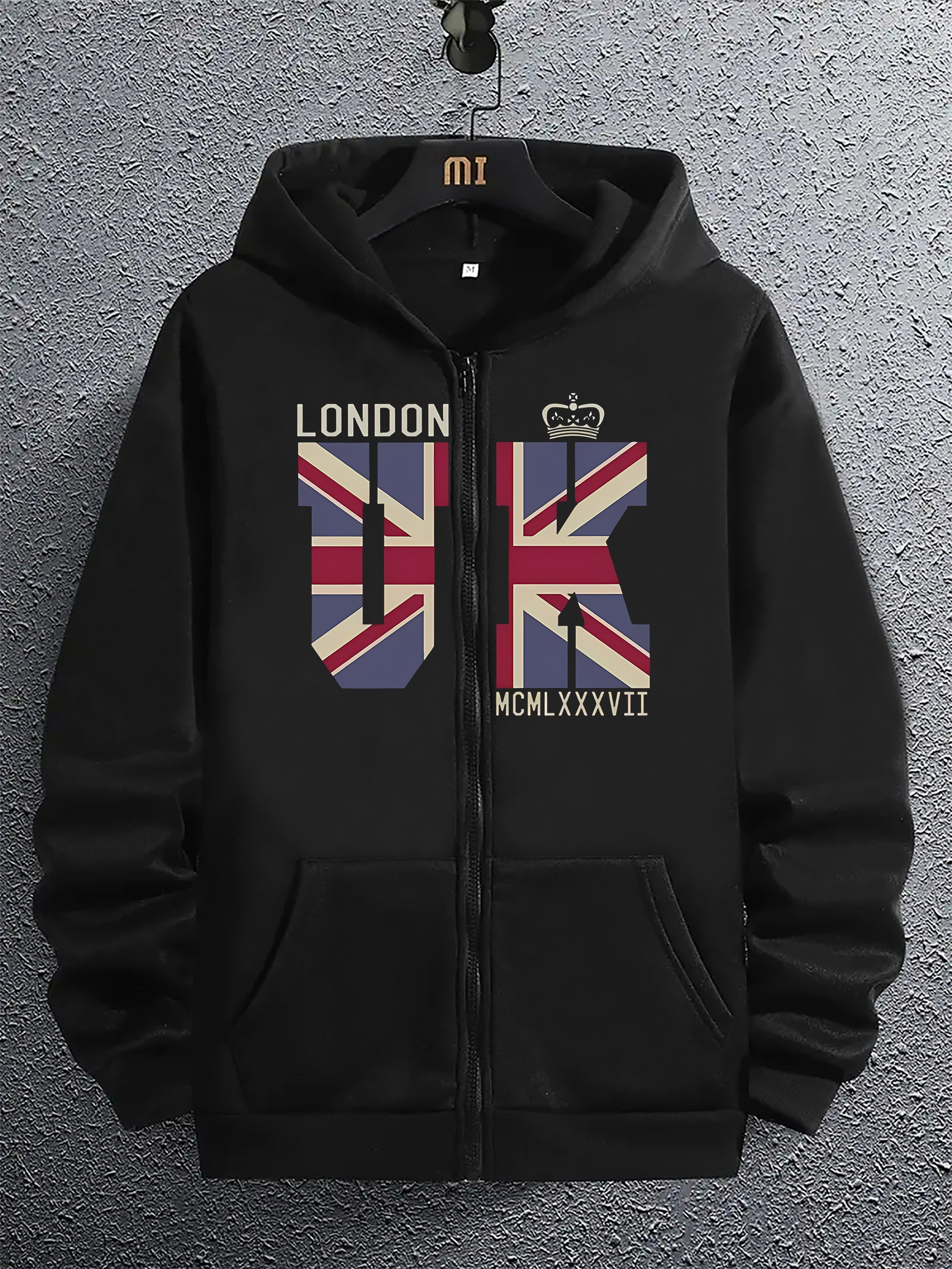 Felpa con cappuccio Valstrend, stampa Union Jack e lettere, tasca kangaroo, maniche lunghe, vestibilità regolare, tessuto elasticizzato.