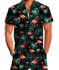 Combinazione estiva a maniche corte Valstrend con stampa flamingo nero su jumpsuit hawaiano, tessuto leggero e colore vivace