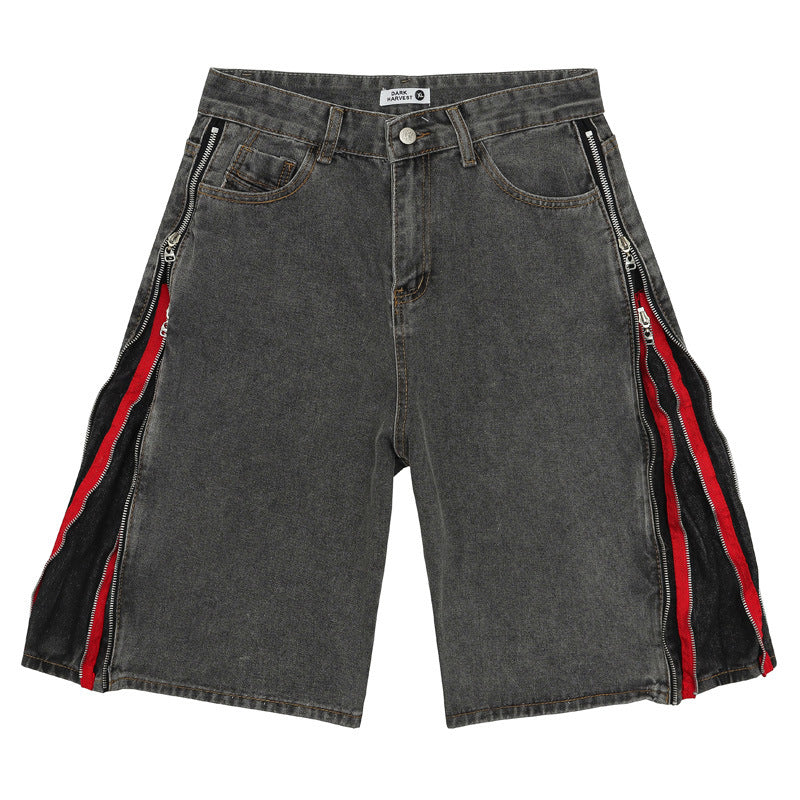 Pantaloncini cowboy vintage Valstrend in denim nero e rosso con doppia zip e effetto lavato, stile retrò americano.