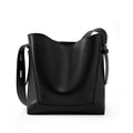 Tracolla da donna in pelle Valstrend, borsa a tracolla abbinata, stile versatile e elegante, con manico e scomparti interni.