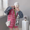 Maglione femminile Valstrend con stampa leopardo, cuciture in denim contrasto e tessuto broccato, stile alla moda e colorato.
