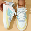 Sneakers platform sportive Valstrend con suola morbida e comoda, ideali per sport e uso quotidiano, visibili in primo piano.