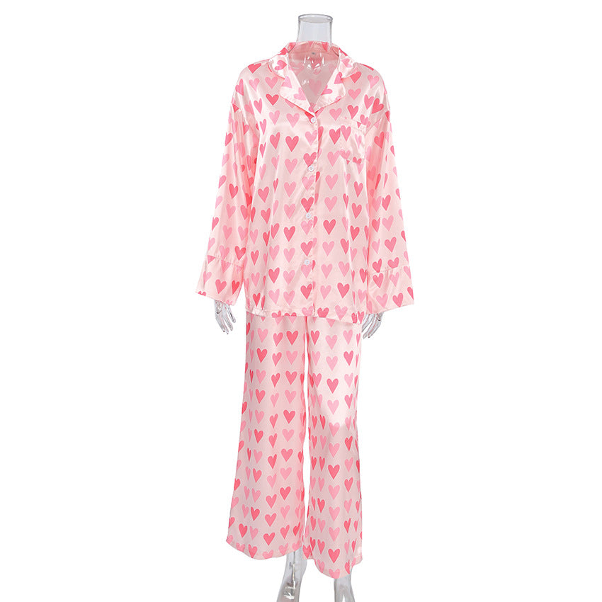 Pigiama due pezzi Valstrend con cardigan a maniche lunghe e pantaloni con stampa a cuori, morbido e comodo per il relax.