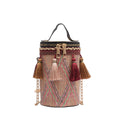 Borsa a tracolla etnica portatile in paglia con catena, stile boho, marca Valstrend Shop, dettaglio di tracolla e design etnico