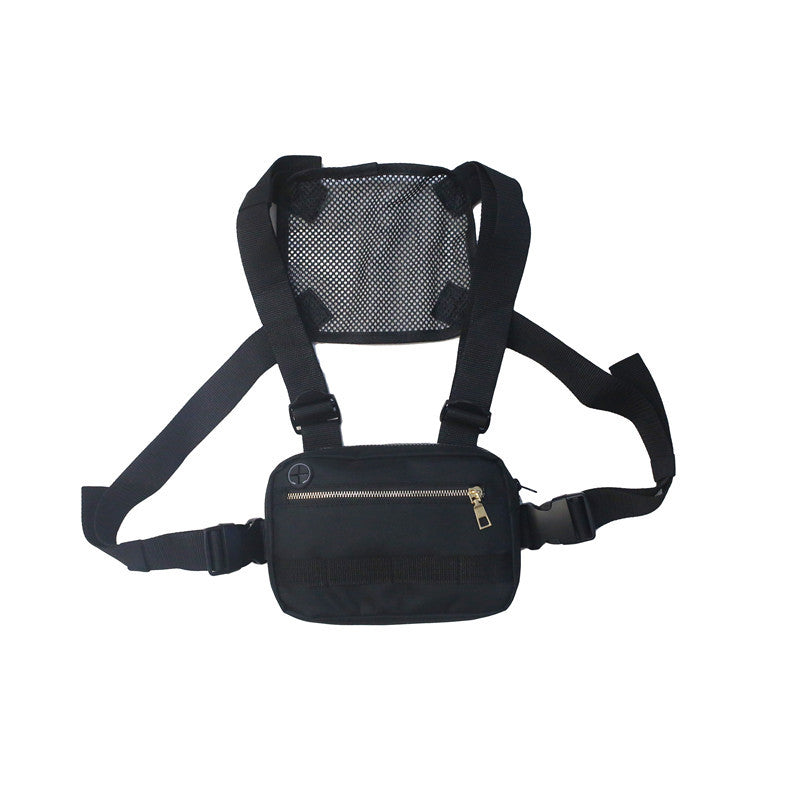 Zaino giacca hip hop Valstrend, stile streetwear con cappuccio e tasche, ideale per look casual e urban.