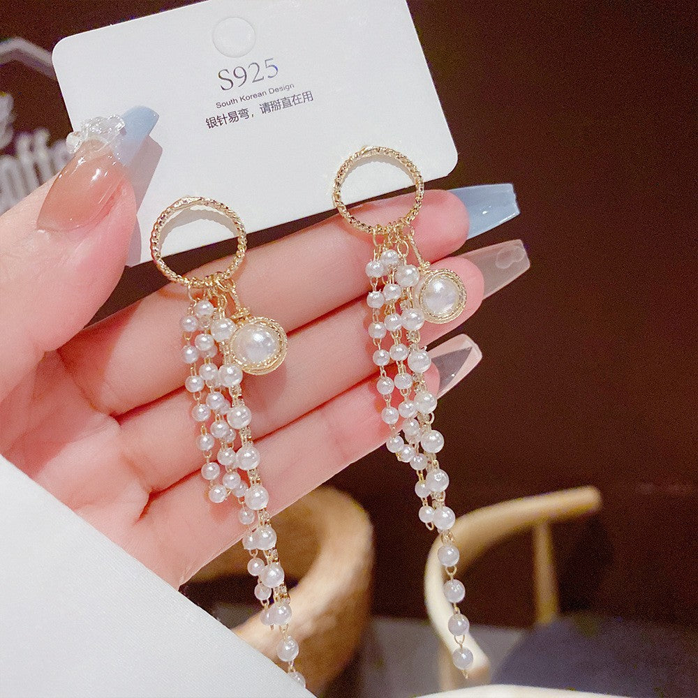 Orecchini in argento sterling con perle di lusso a ago, design elegante e raffinato, brand Valstrend.