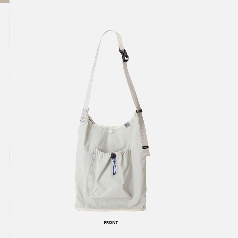 Simple And Lightweight Casual Nylon Drawstring Bucket Bag