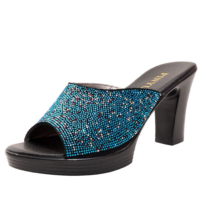 Scarpe donna Valstrend con tacchi alti spessi, decorazioni in strass e tomaia in pelle di mucca, eleganti e alla moda.