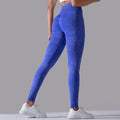 Pantaloni yoga skinny Peach Hip Raise di Valstrend shop, tessuto elastico e aderente con vita alta e dettaglio color pesca.