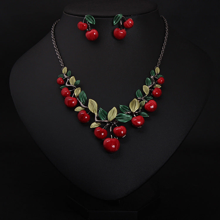 Set di gioielli donna con collana e orecchini a ciliegia, accessori eleganti per sera e sposa, marchio Valstrend.