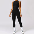 Tuta yoga donna Valstrend, aderente e con dettagli aperti sui fianchi, ideale per fitness e stretching.