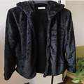 Giacca con cappuccio per uomo, morbida in pelle di agnello, stile casual primavera, marca Valstrend, vestibilità ampia e calda.
