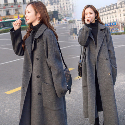 Cappotto invernale di lana di lunghezza media e sopra il ginocchio, stile elegante e caldo, di marca Valstrend.