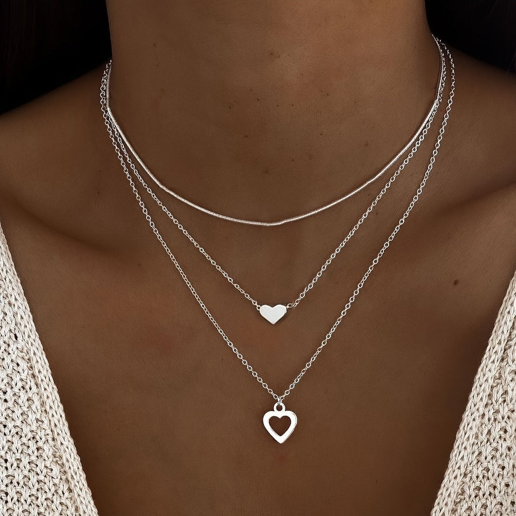 Collana con ciondoli a cuore a strati per donna, set da 3 pezzi in lega di zinco, stile semplice e vacanza, accessorio quotidiano e festivo