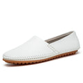 Scarpe mocassino casual da guida Valstrend, loafers alla moda in pelle nera con suola resistente, stile elegante e confortevole.