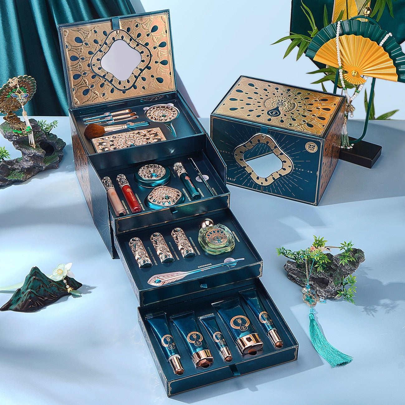 Set di trucchi orientali Yan Fengyun Valstrend, kit di cosmetici con 22 pezzi per make-up professionale e artistico.