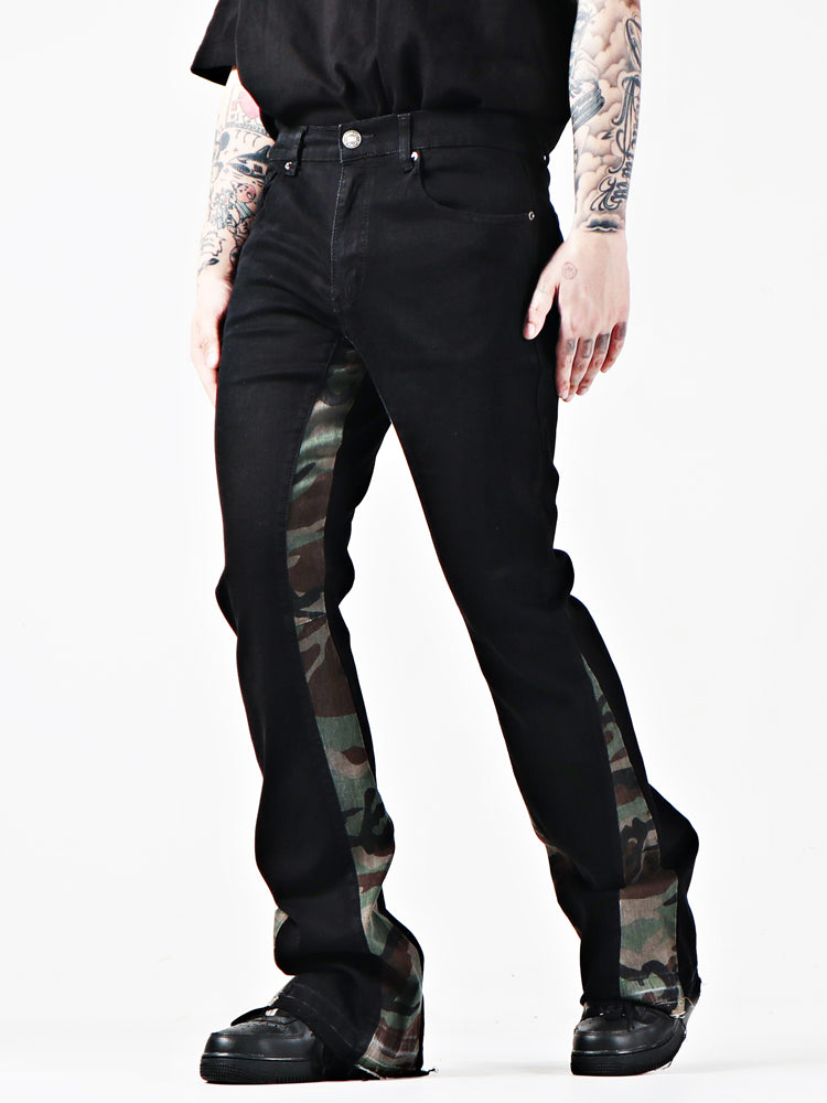 Jeans flare vintage Valstrend Shop, lavati e leggermente elastici, con taglio morbido e stile retrò, visibili in immagine.