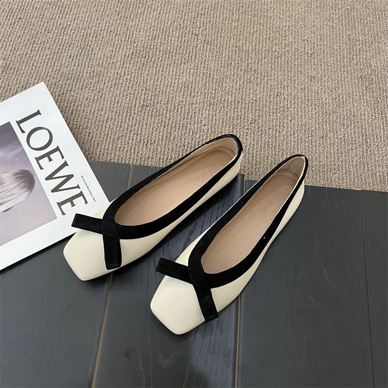 Scarpe femminili Valstrend stile classico francese con punta quadrata flat, design elegante e confortevole.