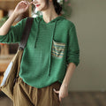 Felpa con cappuccio in cotone lavorato a maglia, stile casual e comodo, di Valstrend shop, vista frontale.