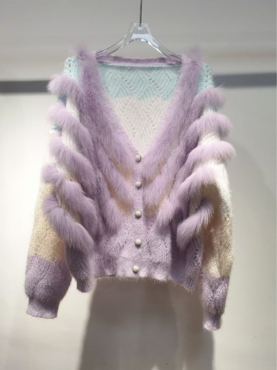 Cardigan corto donna in stile ghiacciolo, Valstrend, con collo rotondo e maniche lunghe, tessuto morbido e caldo.