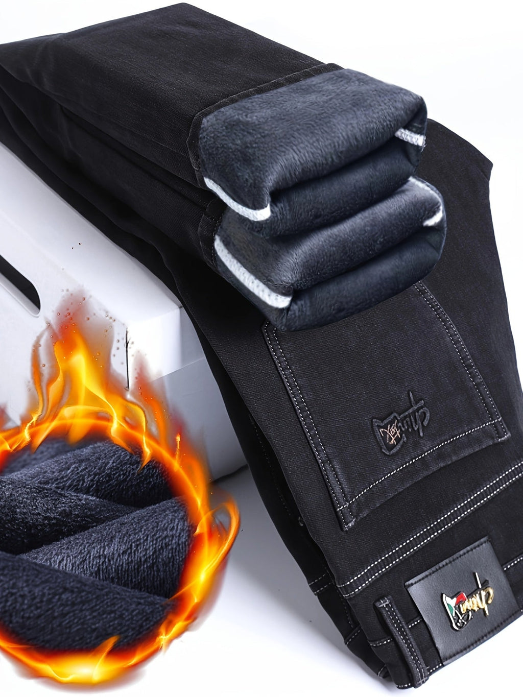 Jeans da uomo in denim spesso con interno in pile caldo, taglio dritto, ideali per abbigliamento casual invernale, marca Valstrend.