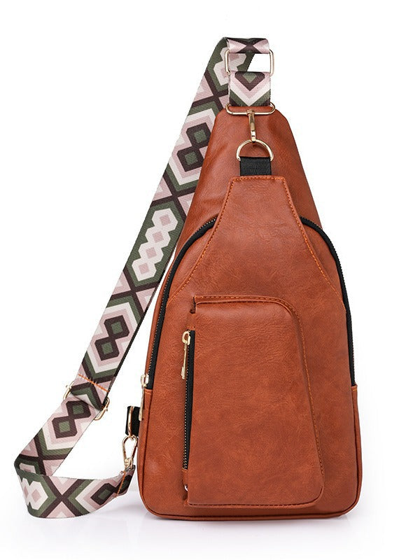 Borsa a tracolla donna casual e semplice di Valstrend in tessuto nero con dettagli minimalisti.