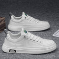 Scarpe da uomo estive casual in pelle con suola morbida, marca Valstrend, visualizza dettagli del design e della texture del materiale