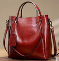 Borsa donna Valstrend in pelle bovina lucida colorata, design semplice e portatile, con dettagli in stile moda femminile.