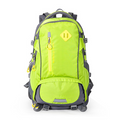 Zaino da outdoor Valstrend, impermeabile e resistente, ideale per trekking, campeggio, viaggi e attività all'aperto.