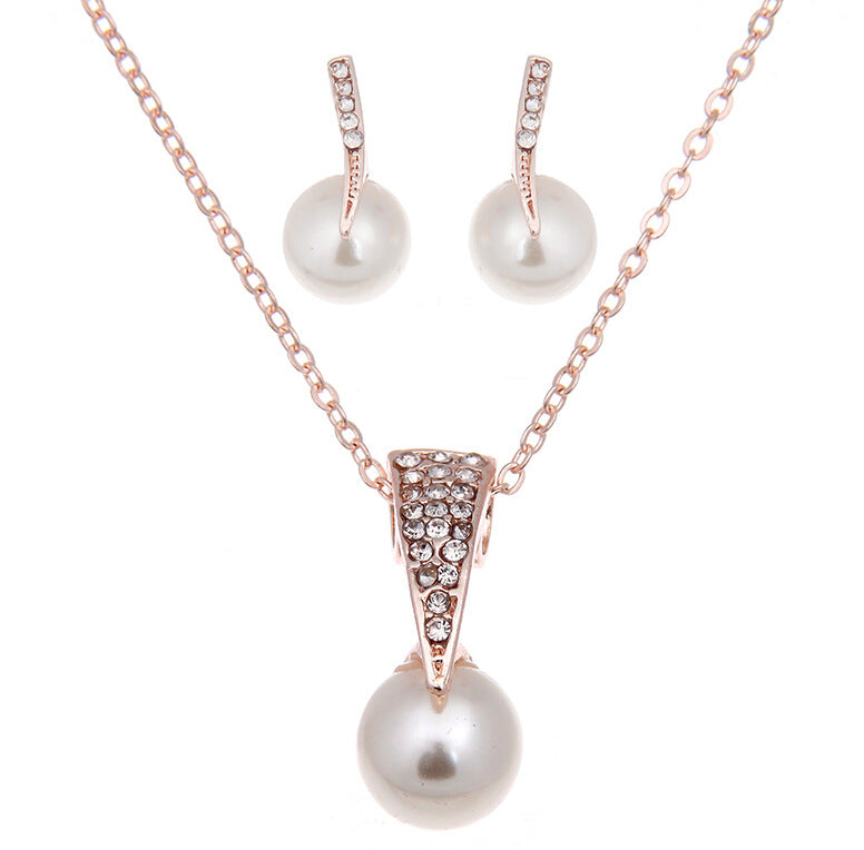 Collana di perle Valstrend con set di pendenti e fili di perle bianche, elegante e raffinata per ogni occasione.